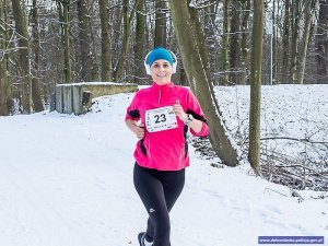 Policjantka z Wrocławia zwyciężczynią Zimowego Maratonu - „ZIMNAR 2017”