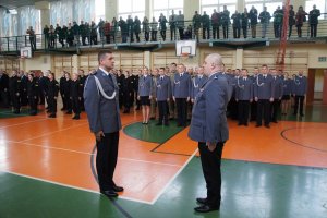 Ślubowanie nowo przyjętych policjantów