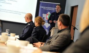 spotkanie lubuskich policjantów z przedstawicielami placówek oświatowych realizującymi programy klas mundurowych o profilu policyjnym