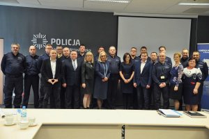 spotkanie lubuskich policjantów z przedstawicielami placówek oświatowych realizującymi programy klas mundurowych o profilu policyjnym