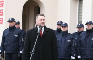 Minister SWiA otworzył Posterunek Policji w Fajsławicach i przekazał klucze do kolejnego posterunku w Ulhówku