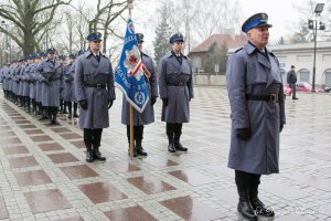 Włocławscy policjanci zorganizowali „Marsz Cieni-Pamiętamy: Charków, Katyń, Miednoje” w hołdzie funkcjonariuszom zamordowanym przez NKWD w 1940r.