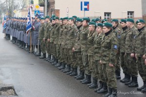 Włocławscy policjanci zorganizowali „Marsz Cieni-Pamiętamy: Charków, Katyń, Miednoje” w hołdzie funkcjonariuszom zamordowanym przez NKWD w 1940r.