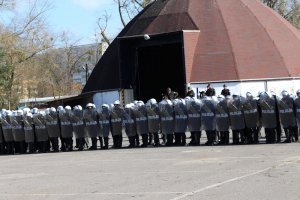 ćwiczenia Zespołu Konnego Wydziału Prewencji KWP Szczecine, Oddziału Prewencji Policji i KMP w Szczecinie