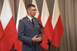 uroczystość odznaczenia Pani marii Czernek Złotym Medalem za Zasługi dla Policji