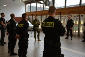 Zatrzymywanie niebezpiecznych przestępców – kurs specjalistyczny dla policjantów we WSPol w Szczytnie