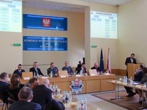 Odprawa roczna z akredytowanymi oficerami łącznikowymi