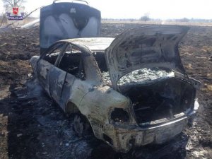 spalony samochód
