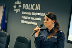 Lekcja historii o Zbrodni Katyńskiej w lubuskiej Policji - uczestnicy szkolenia