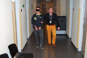 7 osób zatrzymanych w związku z pobiciem pracowników ochrony