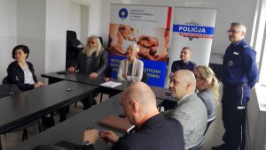 „MAŁY RATOWNIK” - rusza program prewencyjny bydgoskich policjantów skierowany do trzecioklasistów