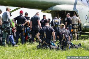 Antyterroryści z całego kraju ćwiczą w Kielcach