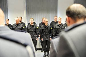 Ślubowanie nowo przyjętych policjantów