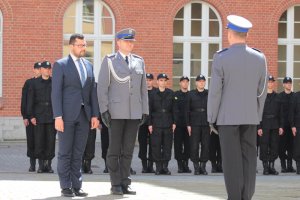 Ślubowanie nowo przyjętych policjantów