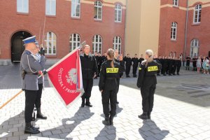 Ślubowanie nowo przyjętych policjantów