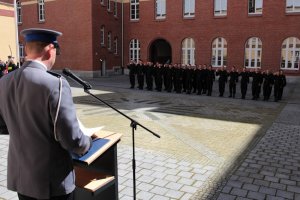 Ślubowanie nowo przyjętych policjantów