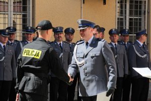 Ślubowanie nowo przyjętych policjantów