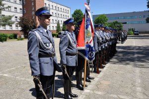 ślubowanie nowych policjantów w Katowicach