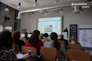 Relacja z konferencji &quot;Dziecko - świadek- ofiara przemocy &quot;