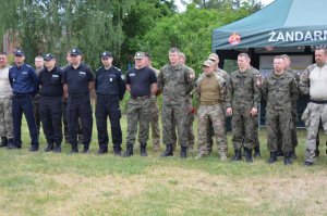 Policjanci na zawodach Żandarmerii Wojskowej