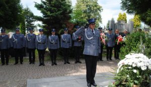 Uroczystość na cmentarzu w 19. rocznicę śmierci gen. Marka Papały