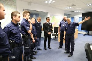 Włoscy policjanci patrolują ulice polskich miast