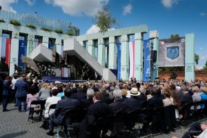Policyjne zabezpieczenie wizyty prezydenta USA w Warszawie i Szczytu Inicjatywy Trójmorza