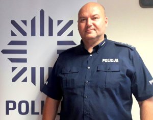 Dzielnicowy z Komendy Powiatowej Policji w Kamieniu Pomorskim