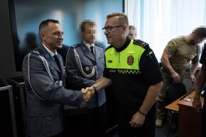 Reprezentacja hiszpańskiej Policji w piłkę nożną na Centralnych Obchodach Święta Policji