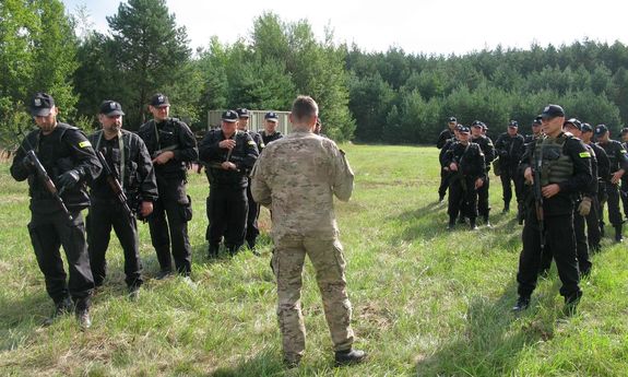 Szkolenie funkcjonariuszy oddziałów prewencji Policji z komandosami