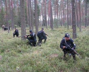 Szkolenie funkcjonariuszy oddziałów prewencji Policji z komandosami