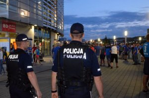 Policjanci zabezpieczają Lotto Eurovolley Poland 2017