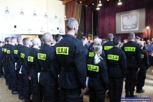 Ślubowanie nowo przyjętych policjantów