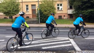 Rowerowa drużyna Laury pędzi nad morze