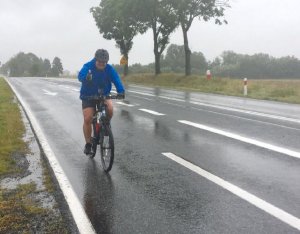 Rowerowa drużyna Laury pędzi nad morze