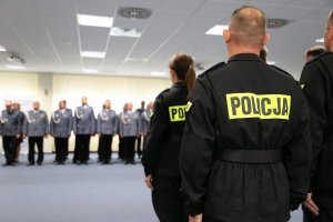 Ślubowanie nowo przyjętych policjantów