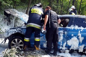 Pościg policjantów za skradzionym samochodem