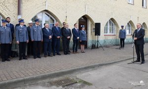 uroczystość wmurowania aktu erekcyjnego pod budowę akademika w Szkole Policji w Pile