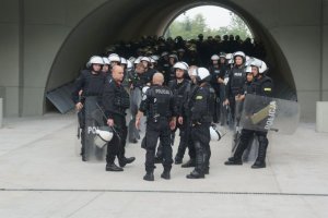 Policjanci podczas ćwiczeń