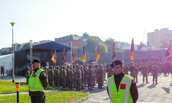 Uroczyste powitanie amerykańskich żołnierzy