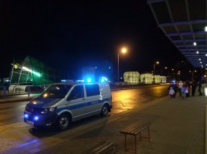 Fotorelacja z zabezpieczenia przejazdu kibiców podczas wczorajszego meczu Polska - Czarnogóra na Stadionie Narodowym w Warszawie