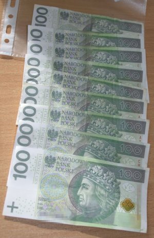 podrobione banknoty