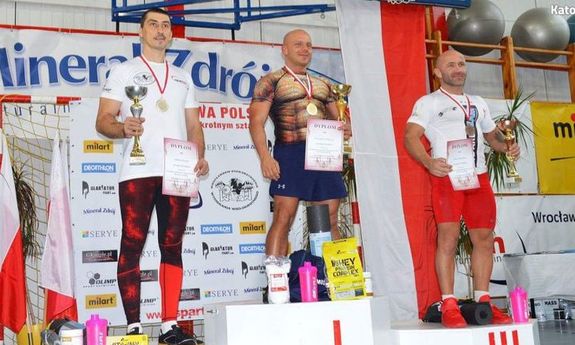 St. asp. Adam Rogala na podium zawodów