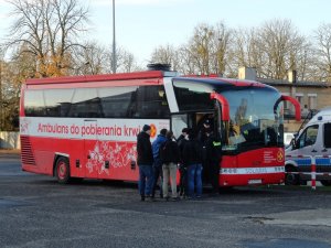 Policjanci z Oddziału Prewencji Policji w Poznaniu oddali krew