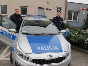 Policjanci z Krzeszowic uratowali psa, nad którym znęcał się właściciel