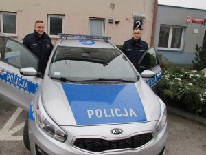 Policjanci z Krzeszowic uratowali psa, nad którym znęcał się właściciel