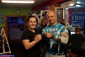 Legnicka policjantka zwyciężyła w Sylwestrowym Turnieju w Wyciskaniu Sztangi Leżąc Klasycznie