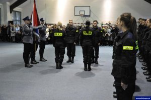 Ślubowanie nowo przyjętych policjantów