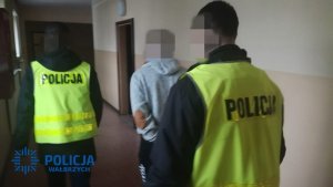 Policjanci zatrzymali podejrzanego o wywołanie fałszywych alarmów