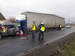 śmiertelny wypadek z tirem